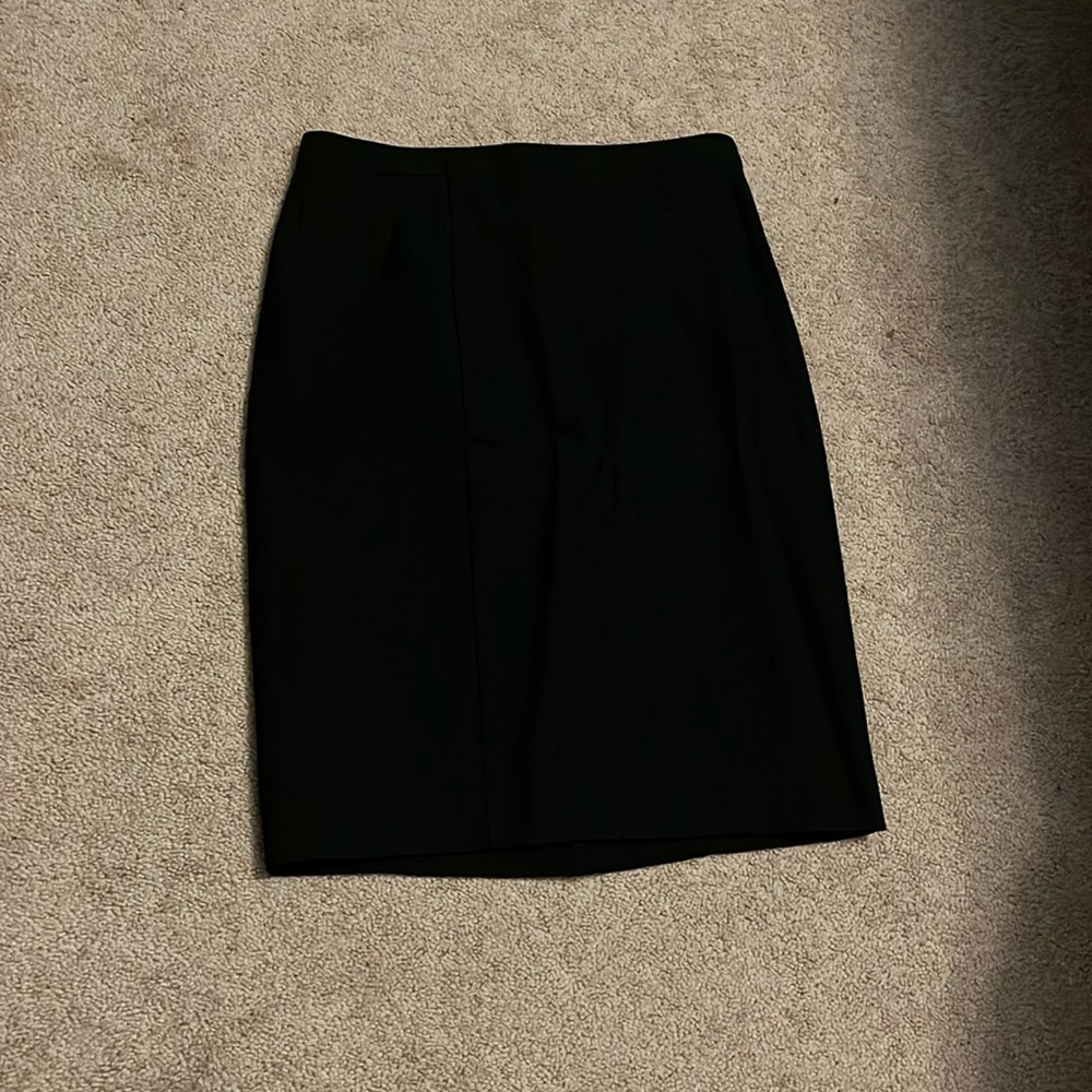 Suit skirt